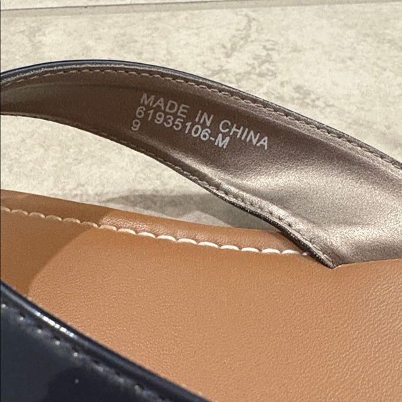 Talbots Navy Bow Sandals - Picture 5 of 7